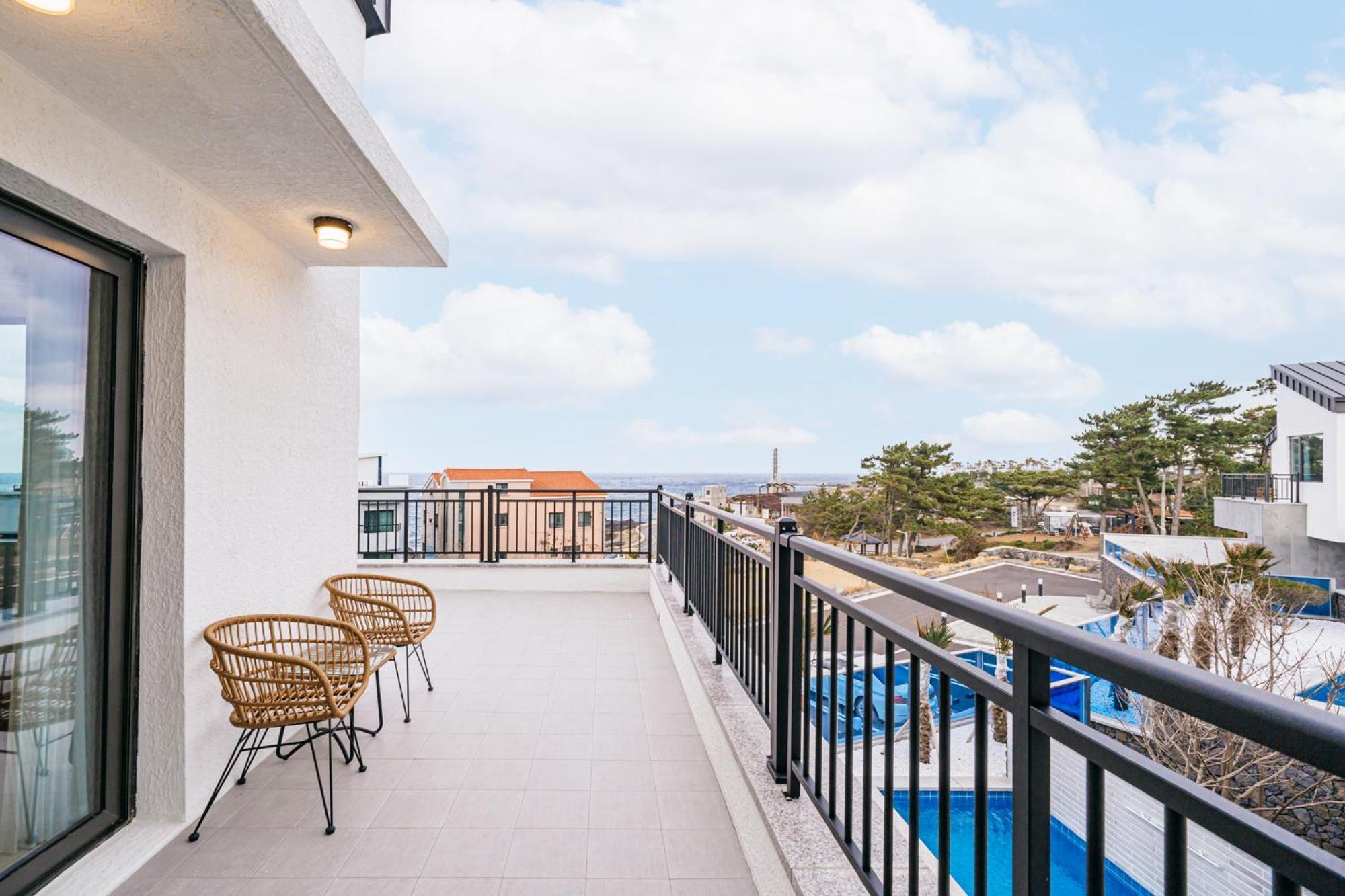 Ddosi Aewol Pool Villa Csedzsu Kültér fotó