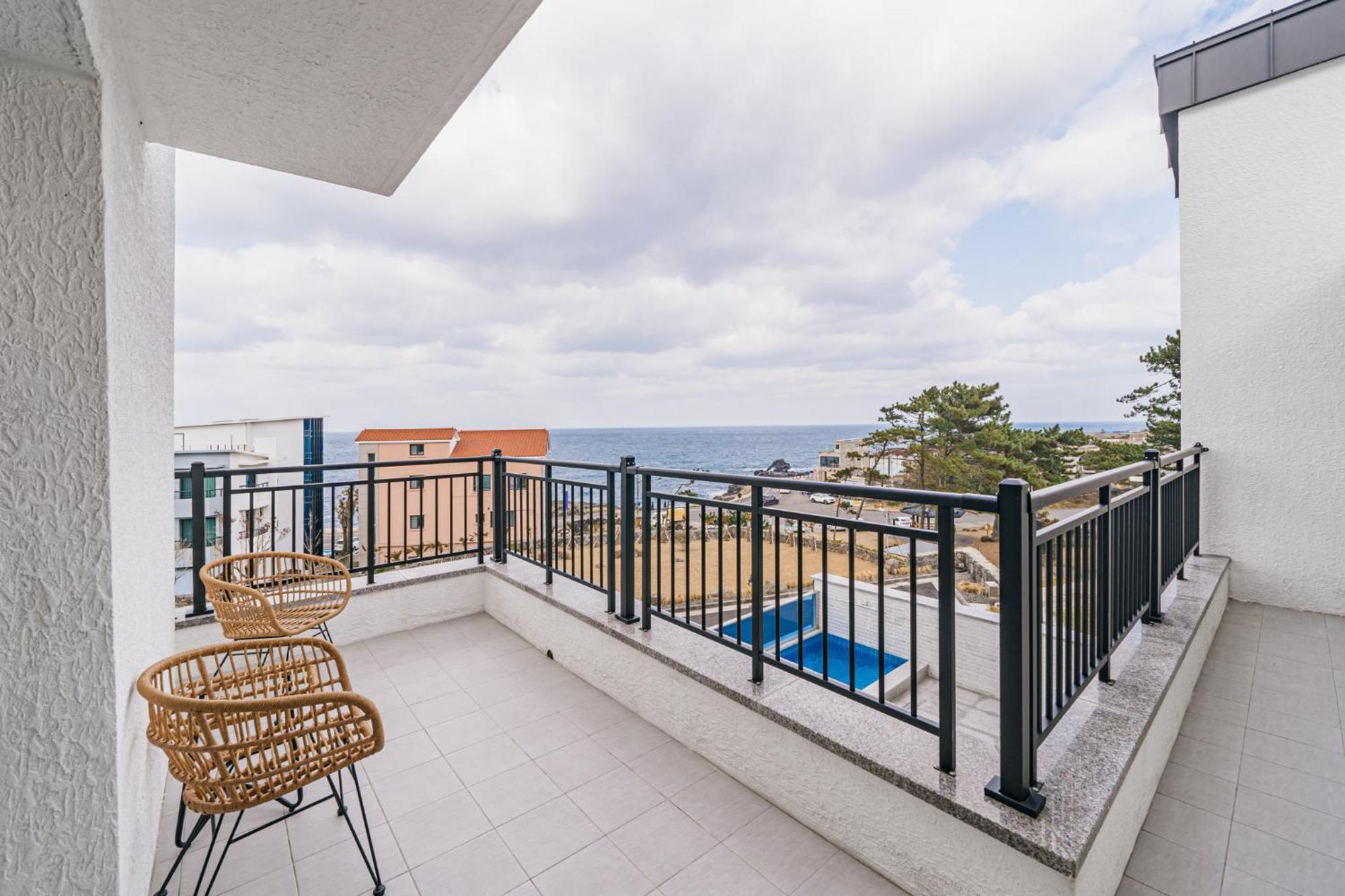 Ddosi Aewol Pool Villa Csedzsu Kültér fotó